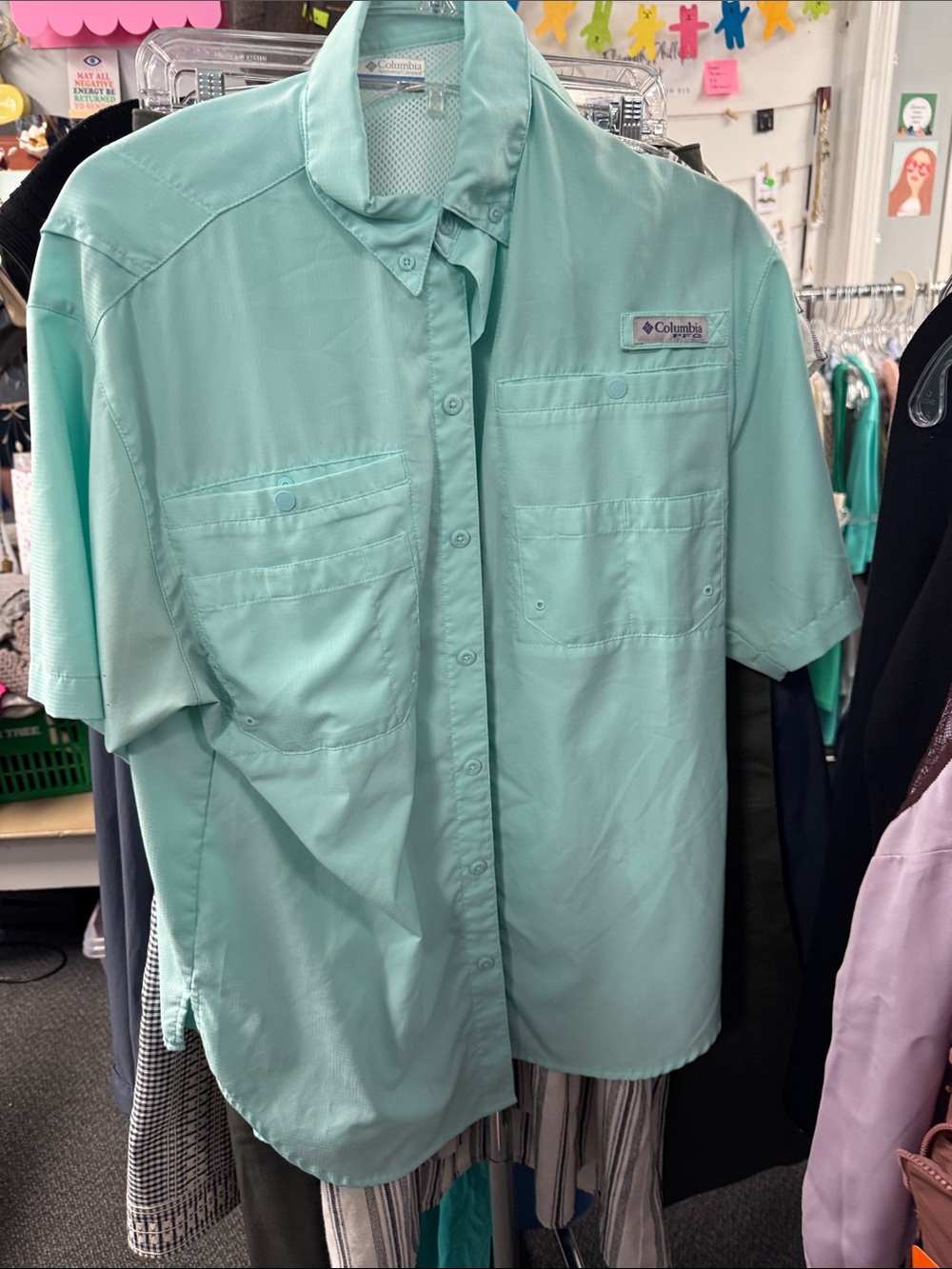 Columbia PFG button down S // 091035